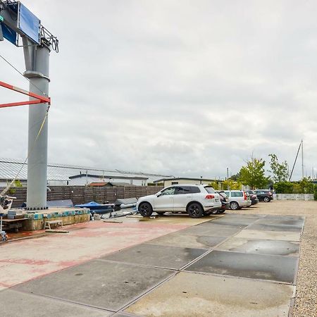 Bright And Comfortable Houseboat Aalsmeer Exterior foto